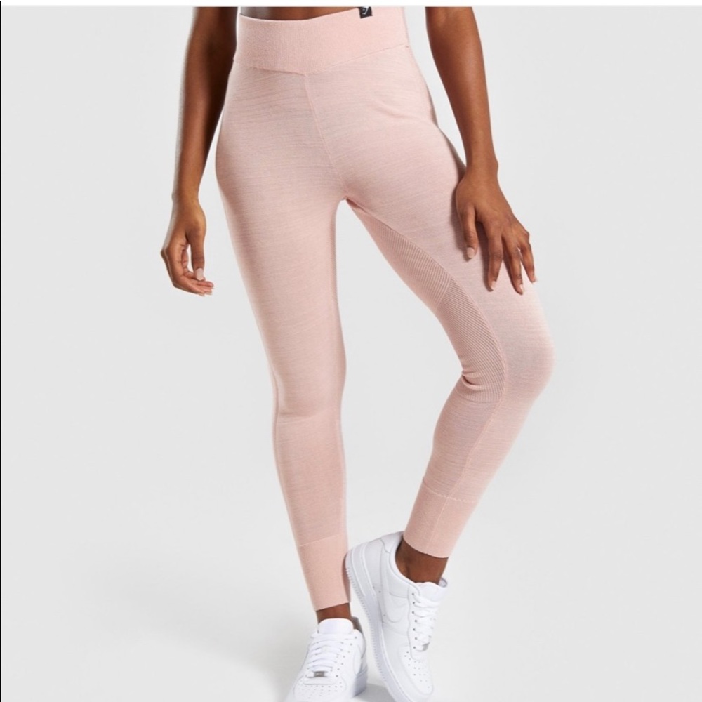 GYMSHARK KNIT LEGGINGS